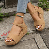 Daniela – Elegáns Wedge Szandál