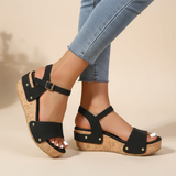 Daniela – Elegáns Wedge Szandál